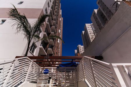 Apartamento à venda com 27m², 1 quarto e sem vaga Apartamento à venda com 27m², 1 quarto e sem vagaFachada