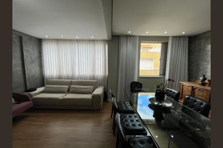 Apartamento para alugar com 120m², 3 quartos e 1 vaga Apartamento para alugar com 120m², 3 quartos e 1 vagaSala
