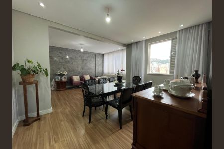 Apartamento para alugar com 120m², 3 quartos e 1 vaga Apartamento para alugar com 120m², 3 quartos e 1 vagaSala