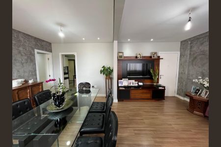 Apartamento para alugar com 120m², 3 quartos e 1 vaga Apartamento para alugar com 120m², 3 quartos e 1 vagaSala