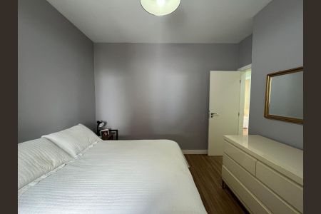 Apartamento para alugar com 120m², 3 quartos e 1 vaga Apartamento para alugar com 120m², 3 quartos e 1 vagaQuarto