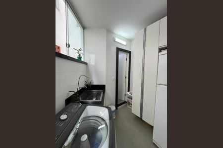 Apartamento para alugar com 120m², 3 quartos e 1 vaga Apartamento para alugar com 120m², 3 quartos e 1 vagaLavanderia