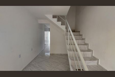Casa de condomínio para alugar com 67m², 2 quartos e 1 vaga Casa de condomínio para alugar com 67m², 2 quartos e 1 vagaSala