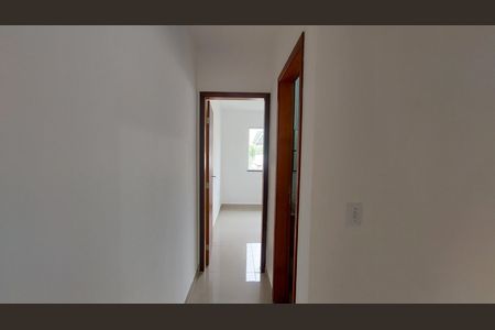 Casa de condomínio para alugar com 67m², 2 quartos e 1 vaga Casa de condomínio para alugar com 67m², 2 quartos e 1 vagaCorredor