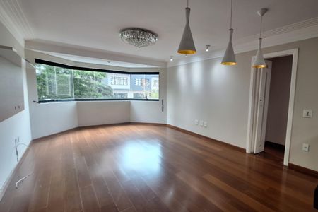 Apartamento à venda com 94m², 2 quartos e 2 vagas Apartamento à venda com 94m², 2 quartos e 2 vagasSala