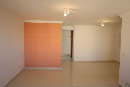 Apartamento à venda com 74m², 3 quartos e 1 vagaSala