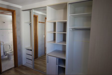 Apartamento à venda com 74m², 3 quartos e 1 vagaSuíte