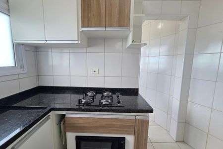 Cozinha de apartamento para alugar com 1 quarto, 46m² em Guilhermina, Praia Grande