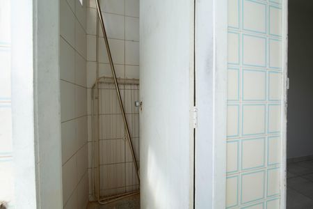 Apartamento para alugar com 80m², 2 quartos e 1 vaga Apartamento para alugar com 80m², 2 quartos e 1 vagaBanheiro de Serviço