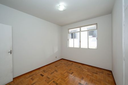 QUARTO1 de apartamento para alugar com 2 quartos, 80m² em Gutierrez, Belo Horizonte