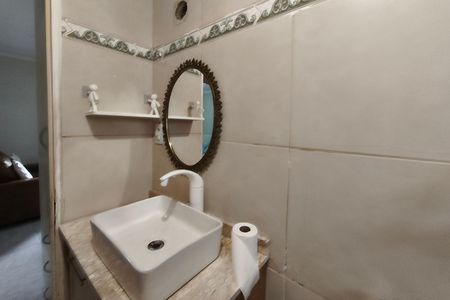 Apartamento à venda com 46m², 2 quartos e 1 vaga Apartamento à venda com 46m², 2 quartos e 1 vagaBanheiro