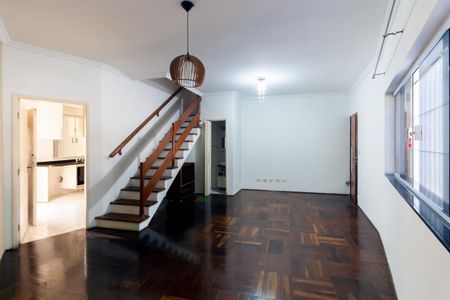Sala de casa para alugar com 3 quartos, 150m² em Jardim Avelino, São Paulo