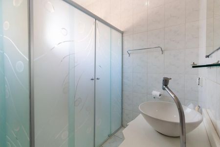 Casa para alugar com 150m², 3 quartos e 3 vagas Casa para alugar com 150m², 3 quartos e 3 vagasBanheiro da Suíte