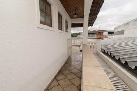 Casa à venda com 288m², 2 quartos e 2 vagas Casa à venda com 288m², 2 quartos e 2 vagasTerraços superior