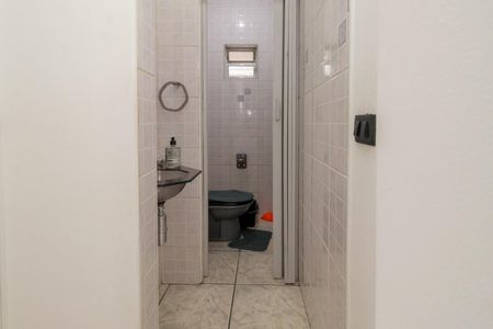 Casa à venda com 288m², 2 quartos e 2 vagas Casa à venda com 288m², 2 quartos e 2 vagasLavabo 1