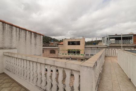 Casa à venda com 288m², 2 quartos e 2 vagas Casa à venda com 288m², 2 quartos e 2 vagasTerraços superior vista