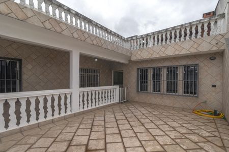Casa à venda com 288m², 2 quartos e 2 vagas Casa à venda com 288m², 2 quartos e 2 vagasTerraços inferior