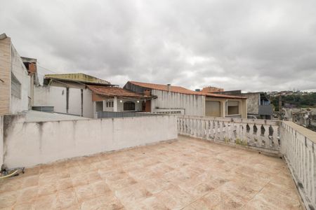 Casa à venda com 288m², 2 quartos e 2 vagas Casa à venda com 288m², 2 quartos e 2 vagasTerraços superior vista