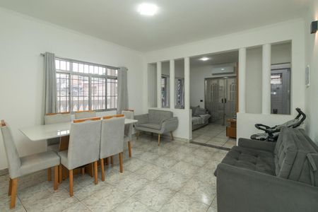 Casa à venda com 288m², 2 quartos e 2 vagas Casa à venda com 288m², 2 quartos e 2 vagasSala de Jantar