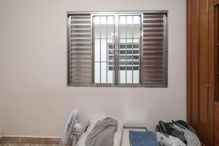 Casa à venda com 288m², 2 quartos e 2 vagas Casa à venda com 288m², 2 quartos e 2 vagasSuíte