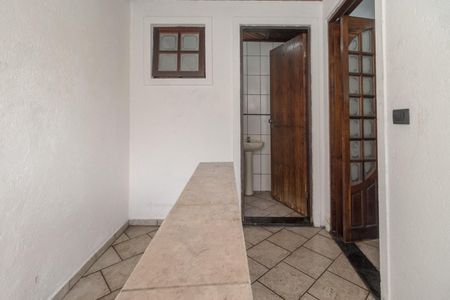 Casa à venda com 288m², 2 quartos e 2 vagas Casa à venda com 288m², 2 quartos e 2 vagasLavabo 2