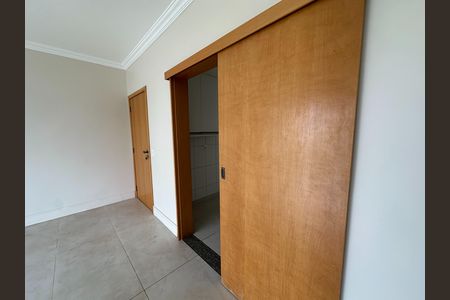 Apartamento para alugar com 110m², 3 quartos e 2 vagas Apartamento para alugar com 110m², 3 quartos e 2 vagasSala/Cozinha