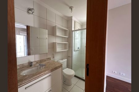 Apartamento para alugar com 110m², 3 quartos e 2 vagas Apartamento para alugar com 110m², 3 quartos e 2 vagasBanheiro da Suíte