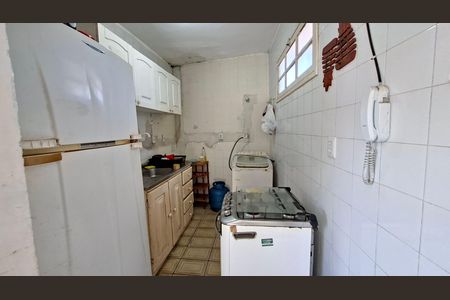 Cozinha  de kitnet/studio para alugar com 1 quarto, 140m² em Pituaçu, Salvador