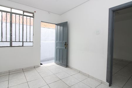 Casa para alugar com 2 quartos, 79m² em Vila Sao Geraldo, São Paulo