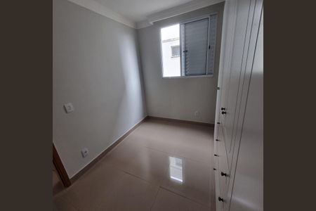 Quarto 1 de apartamento para alugar com 2 quartos, 33m² em Estância Guatambu, Itaquaquecetuba