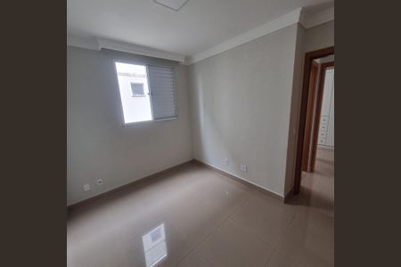Quarto 1 de apartamento para alugar com 2 quartos, 33m² em Estância Guatambu, Itaquaquecetuba