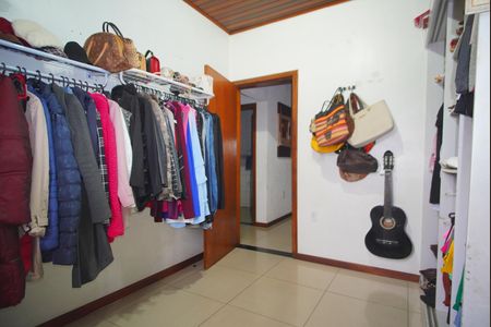 Casa para alugar com 240m², 4 quartos e 5 vagasQuarto 3