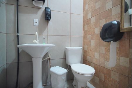 Casa para alugar com 240m², 4 quartos e 5 vagasLavabo