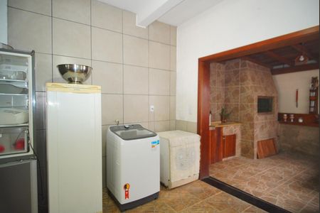 Casa para alugar com 240m², 4 quartos e 5 vagasLavanderia