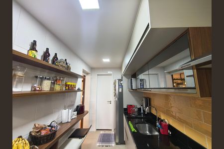Apartamento à venda com 98m², 2 quartos e 1 vaga