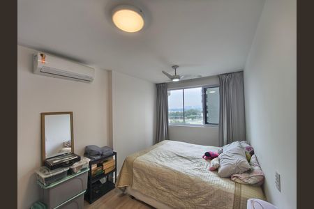 Apartamento à venda com 98m², 2 quartos e 1 vaga
