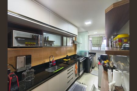 Apartamento à venda com 98m², 2 quartos e 1 vaga