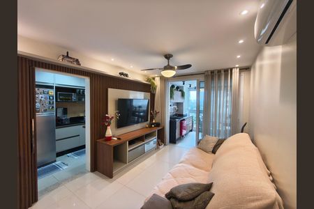 Apartamento à venda com 98m², 2 quartos e 1 vaga