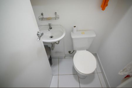Apartamento à venda com 120m², 2 quartos e 2 vagas Apartamento à venda com 120m², 2 quartos e 2 vagasBanheiro de serviço