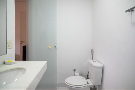 Apartamento à venda com 120m², 2 quartos e 2 vagas Apartamento à venda com 120m², 2 quartos e 2 vagasBanheiro Quarto 1 - Suite