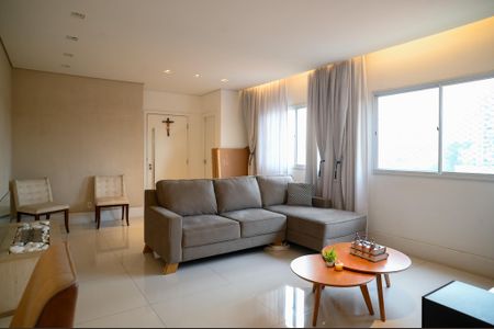 Apartamento à venda com 120m², 2 quartos e 2 vagas Apartamento à venda com 120m², 2 quartos e 2 vagasSala