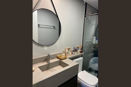 Apartamento à venda com 143m², 2 quartos e 2 vagas Apartamento à venda com 143m², 2 quartos e 2 vagasBanheiro