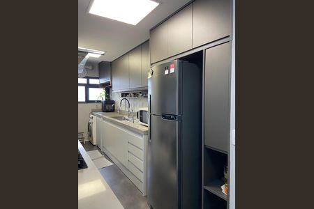 Apartamento à venda com 143m², 2 quartos e 2 vagas Apartamento à venda com 143m², 2 quartos e 2 vagasCozinha