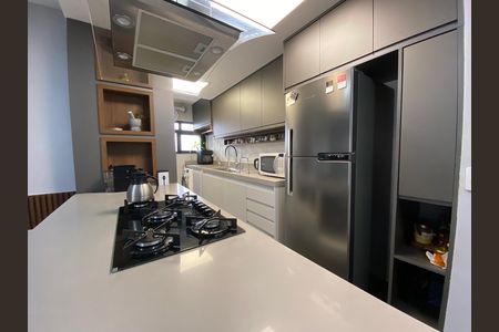 Apartamento à venda com 143m², 2 quartos e 2 vagas Apartamento à venda com 143m², 2 quartos e 2 vagasCozinha