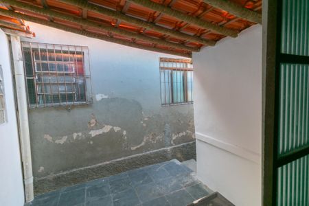 Casa para alugar com 45m², 2 quartos e sem vaga
