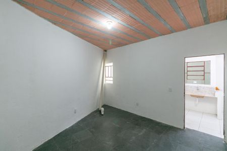 Casa para alugar com 45m², 2 quartos e sem vaga