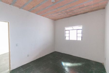 Casa para alugar com 45m², 2 quartos e sem vaga