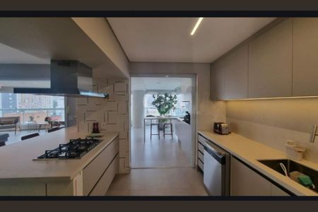 Apartamento à venda com 254m², 4 quartos e 4 vagas