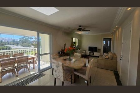 Apartamento à venda com 3 quartos, 134m² em Campo Grande, São Paulo