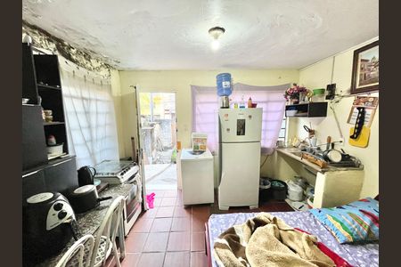 Sala/Quarto/Cozinha de casa para alugar com 1 quarto, 35m² em Jardim Santa Cruz, São Paulo